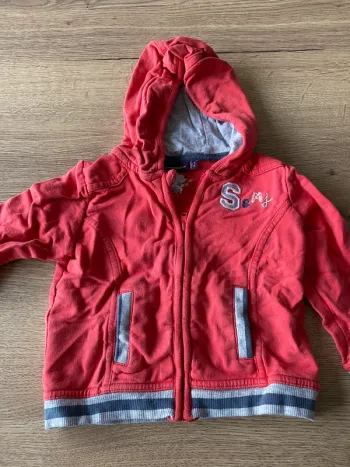 Veste zippee - 12 mois