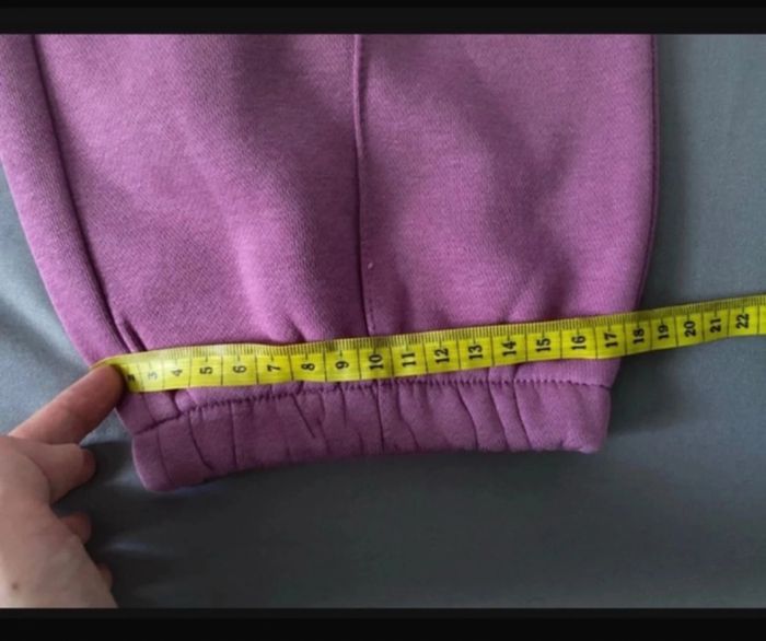 Jogging Nike oversize taille XL qui corresponde à du (42/44) neuf - photo numéro 9
