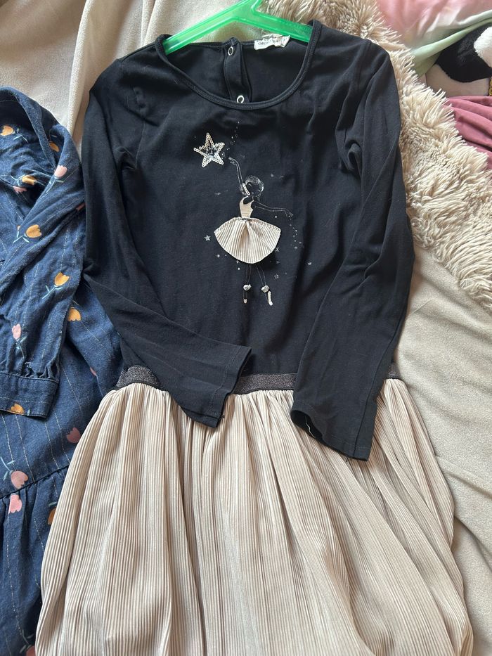 4 robe taille 10 ans - photo numéro 3
