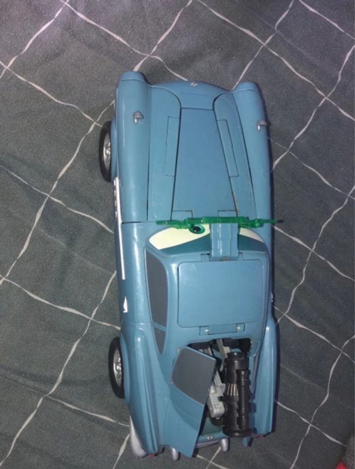 Voiture Cars bleu
