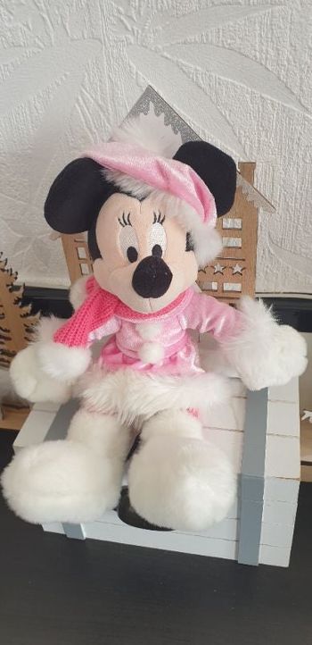 Minnie de mickey Noël rose Disneyland paris collection neuf