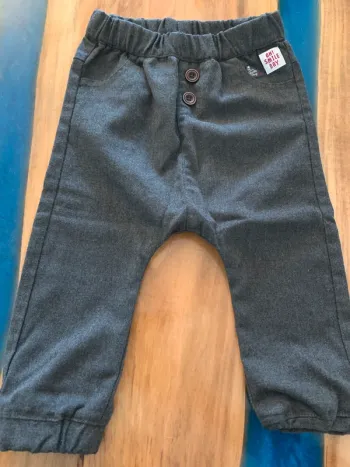 Pantalon tape à l’œil taille 24 mois