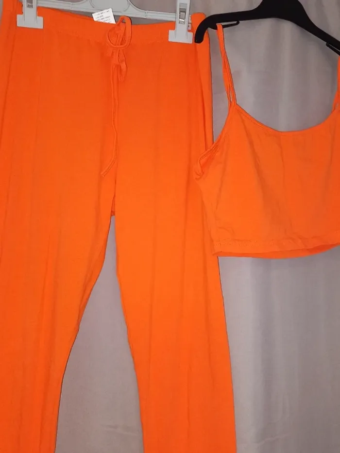 Ensemble orange - photo numéro 5