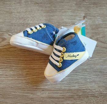 ⭐ Basket Disney Mickey pointure 0/3 mois ⭐