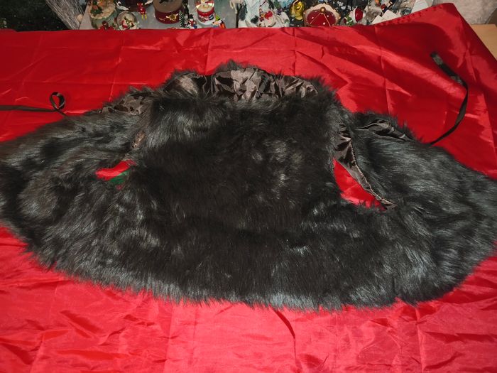 Veste Boléro sans manches fausse fourrure polyester taille 4 - photo numéro 2