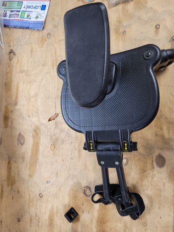 Planche à roulettes pour poussette