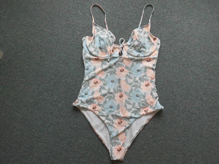 Maillot de bain 1 pièce T 44