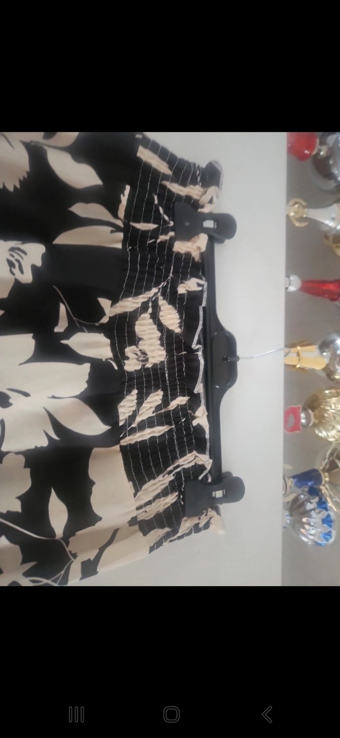 Pantalon large taille L convient XL - photo numéro 2