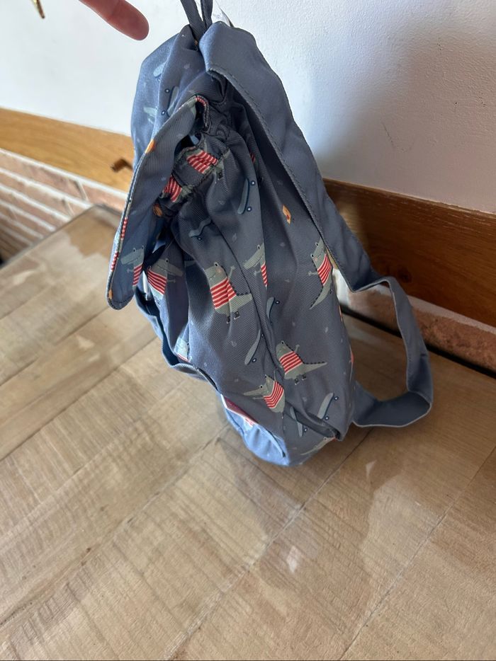 Sac à dos neuf - photo numéro 2