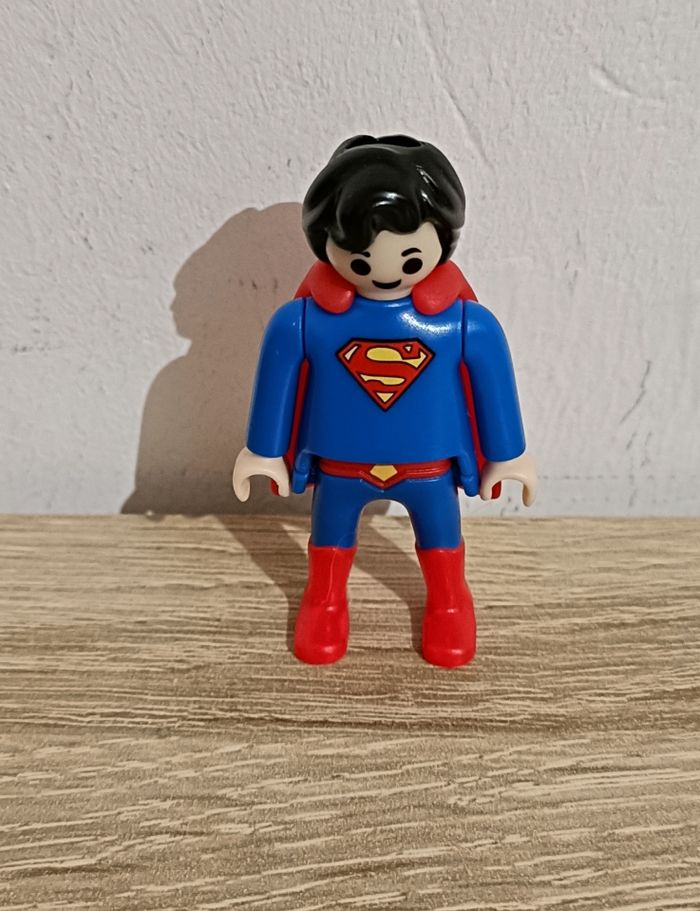 Playmobil Superman série Kinder