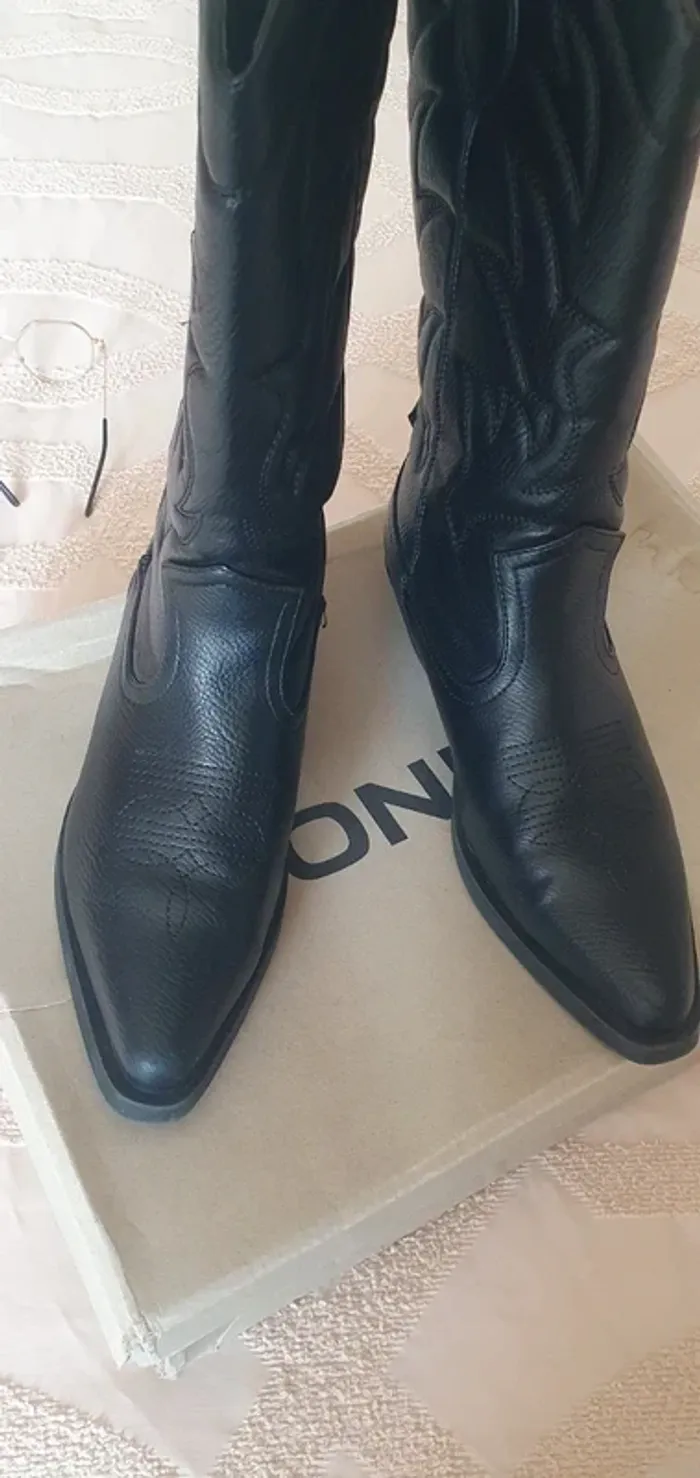 Bottes - photo numéro 4