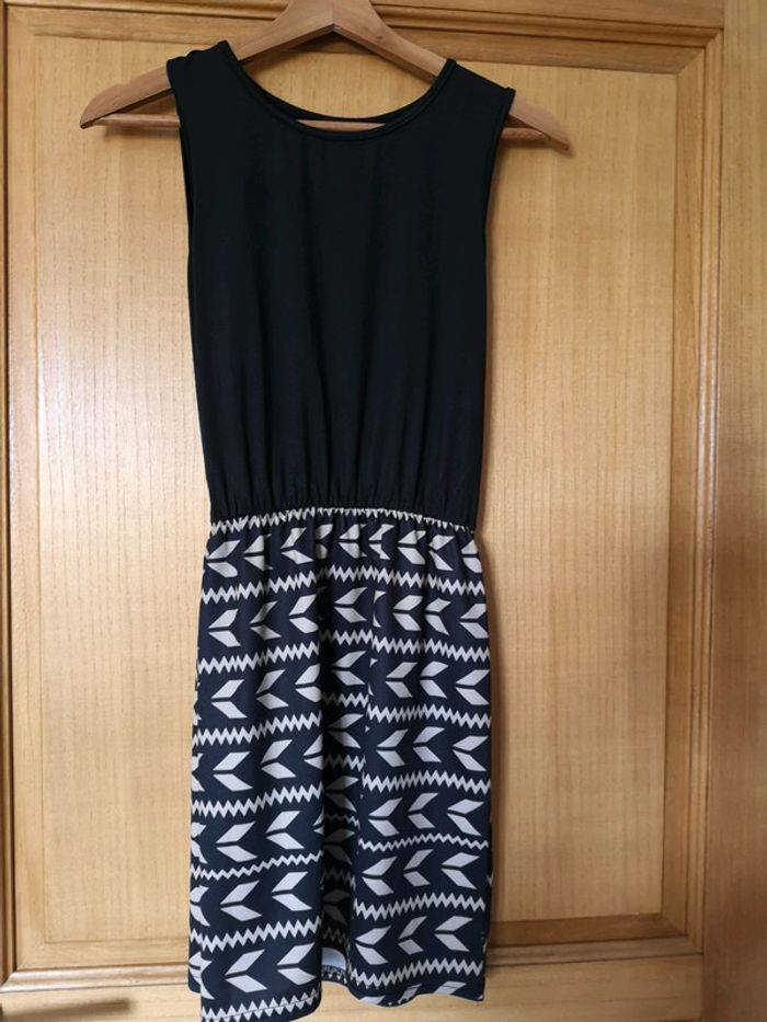 Robe courte - photo numéro 2