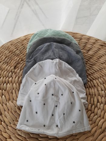 Lot 5 bonnets naissance réversibles