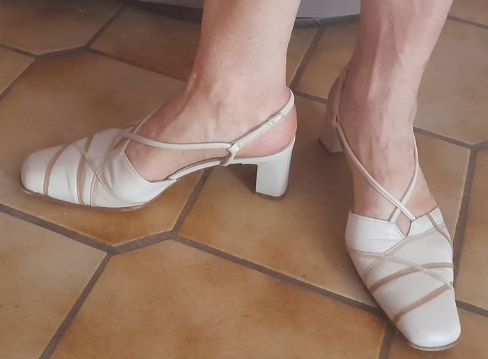 Chaussures à talons - photo numéro 2