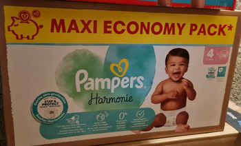 Couches pampers harmonie taille 4