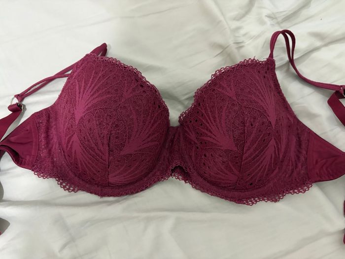 Soutien gorge 95D - photo numéro 2