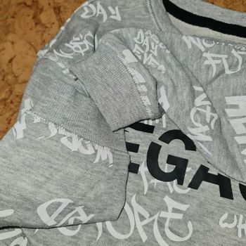 Pull 3 4 ans