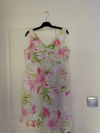 Robe fleurie bretelles épaisse