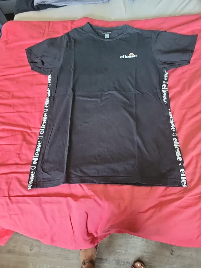 Tee-shirt ellesse taille M