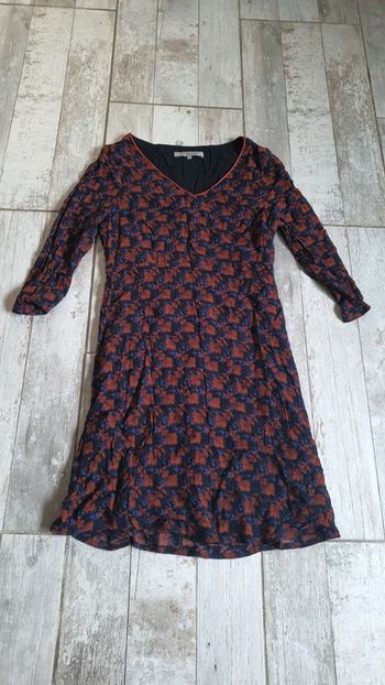 Robe la fée maraboutée taille 36 en très bon état