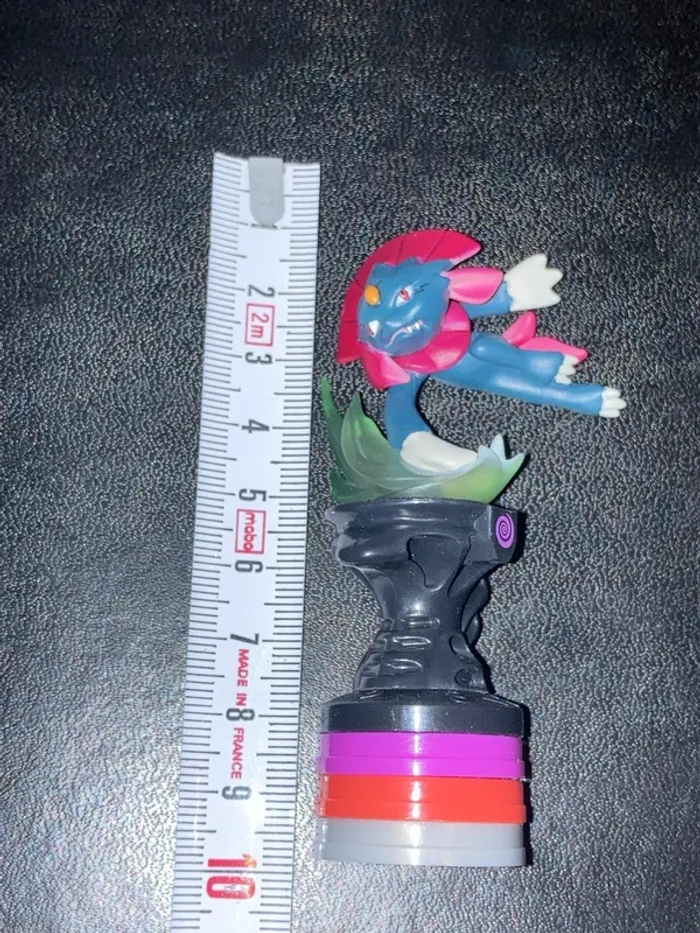 Figurine Figure Pokémon Battle Chess Kaiyodo - Dimoret / Weavile - photo numéro 6