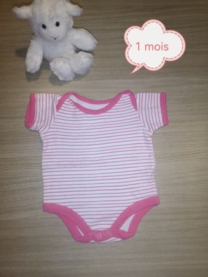 Lot 3 bodies manches courtes - photo numéro 4