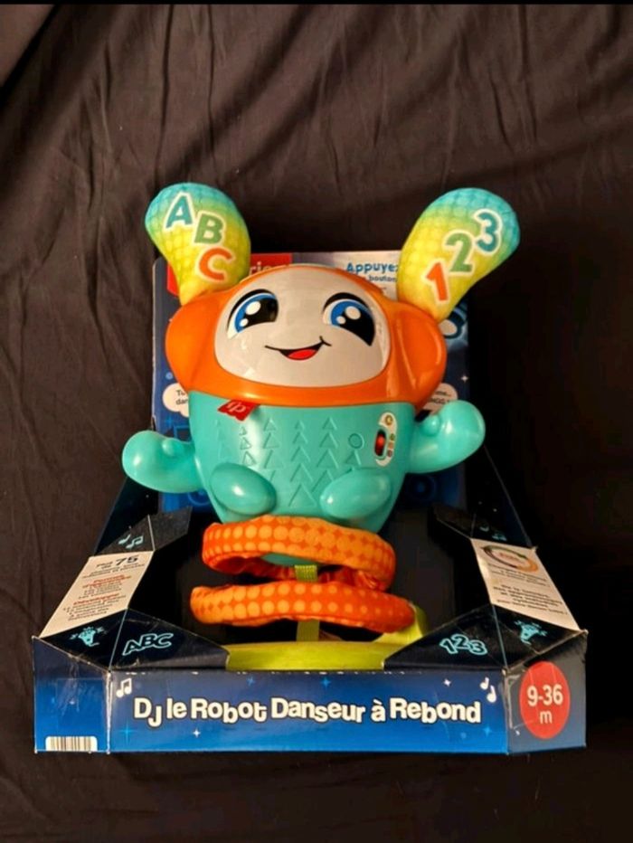 Dj robot danseur