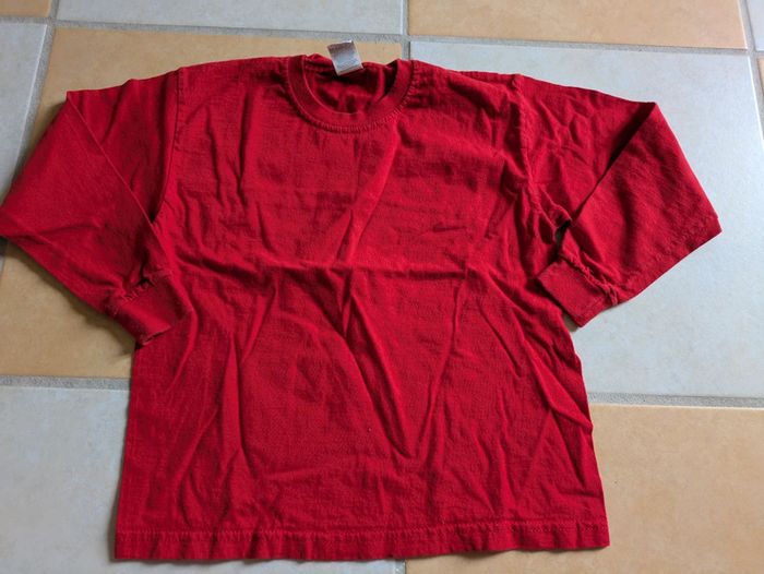 Lot deux tee-shirt manches longues fille 6 ans bon état - photo numéro 7