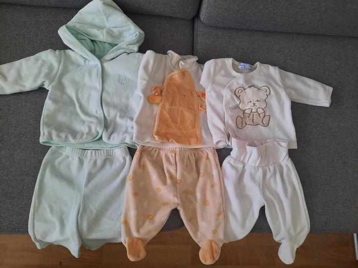 Lot 58 pièces garçon taille 1 mois - photo numéro 3