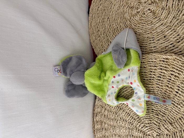 Doudou plat éléphant gris vert blanc fleurs NOUNOURS - photo numéro 3