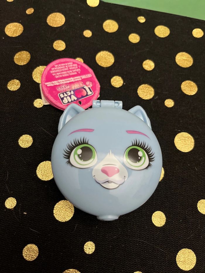 Boîte mini vip pets porte clé
