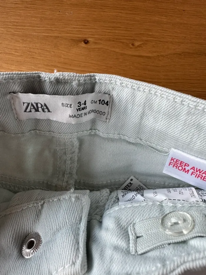 Pantalon vert d’eau coupe flair NEUF - Taille 4 Ans - photo numéro 4
