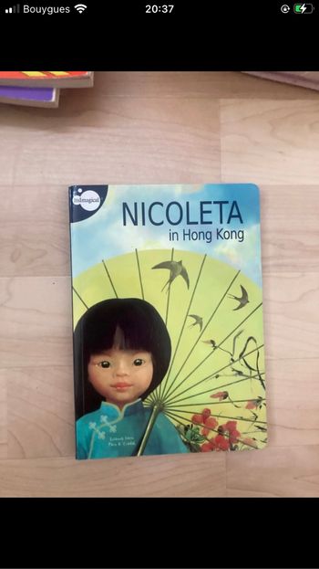 Nicoleta in Hong Kong