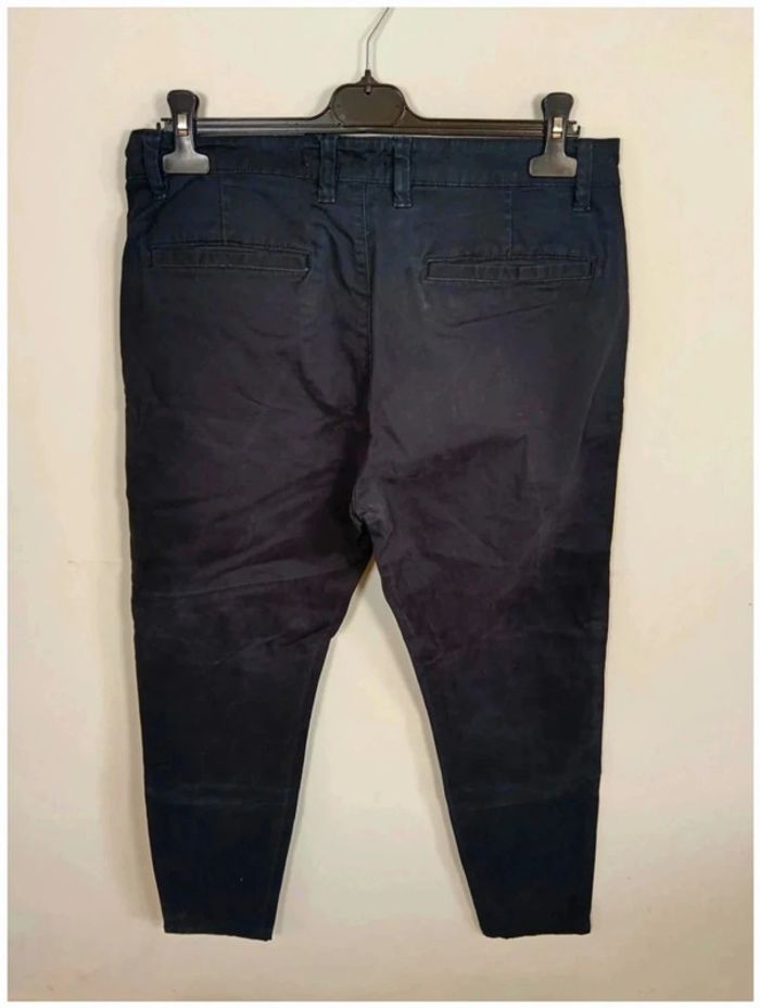 C23 pantalon marine Pull&Bear 42 - photo numéro 2