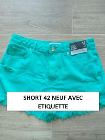 Short high waist taille 42 neuf avec étiquette