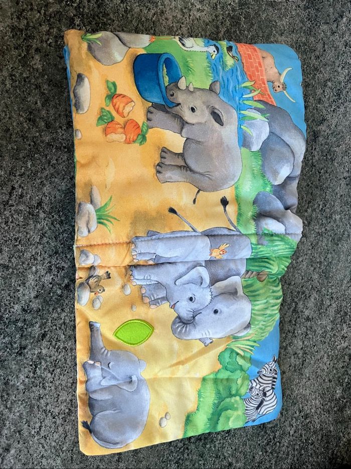 Livre animaux en tissus - photo numéro 2
