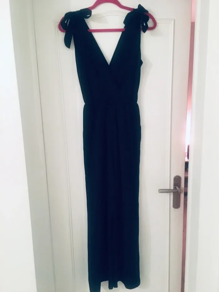 Combinaison noire taille 38-40 H&M - photo numéro 2