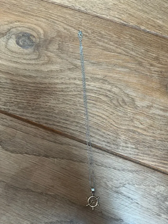 Collier