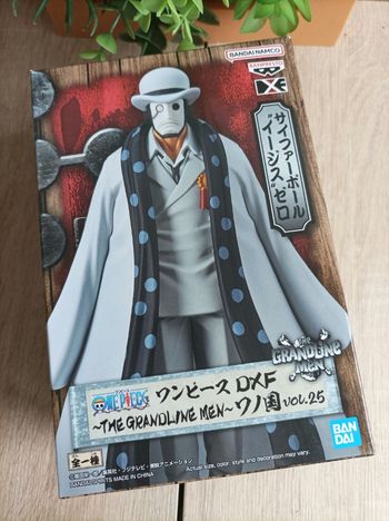 Figurine Cp Aigis 0 One Piece Banpresto dxf grandline men bandai 