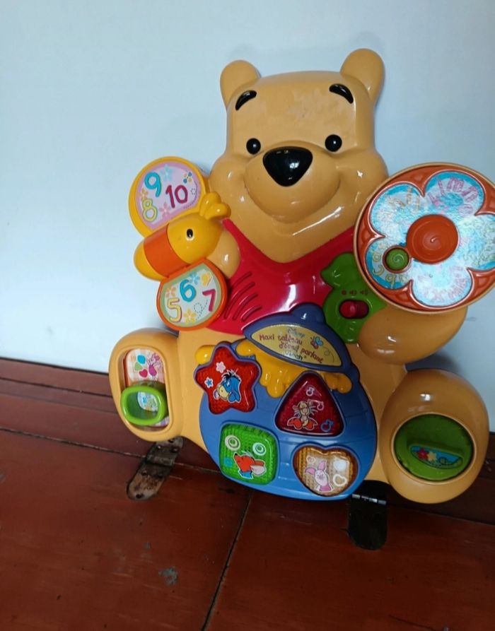 Tablette d'éveil musicale et lumineuse Disney - photo numéro 2