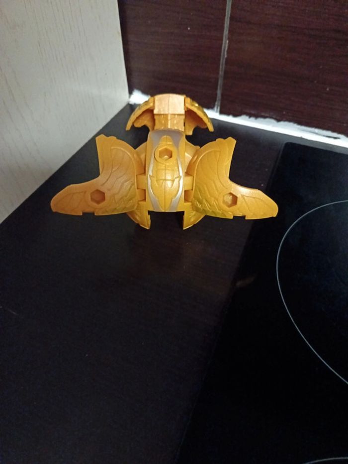 Grand Bakugan évolution - photo numéro 3