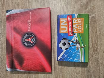 Calendrier psg 2012 + jeu une question de foot par jour