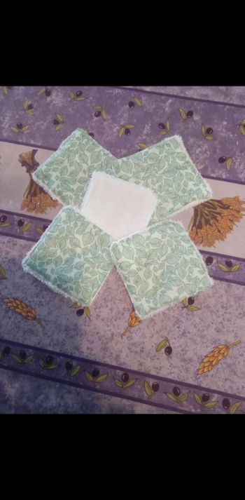 5 lingettes / cotons démaquillants reutilisables