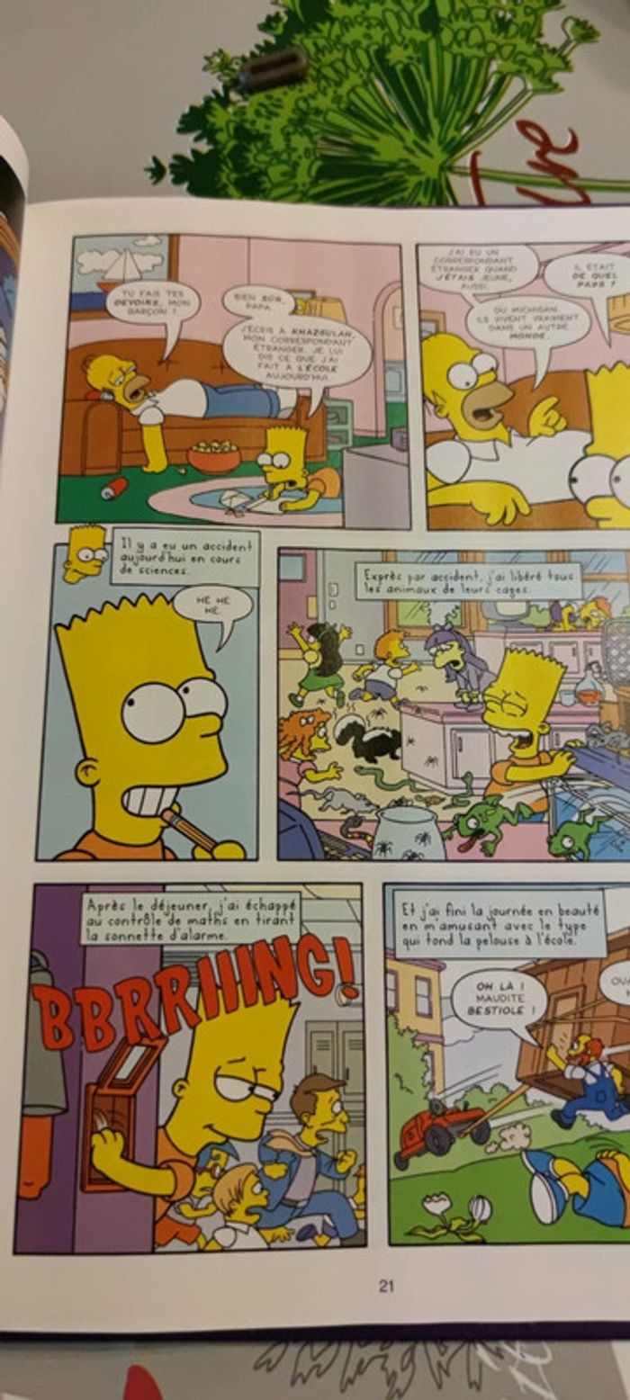 Bande dessinée Les Simpson Confidentiel, 26. - photo numéro 3
