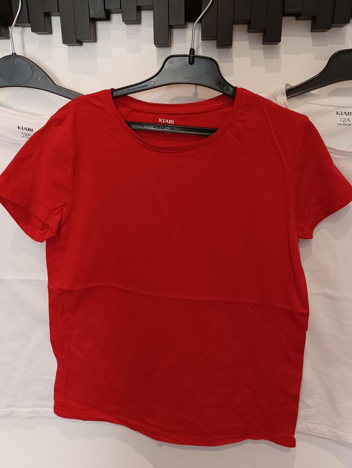 Lot de t-shirts - photo numéro 2
