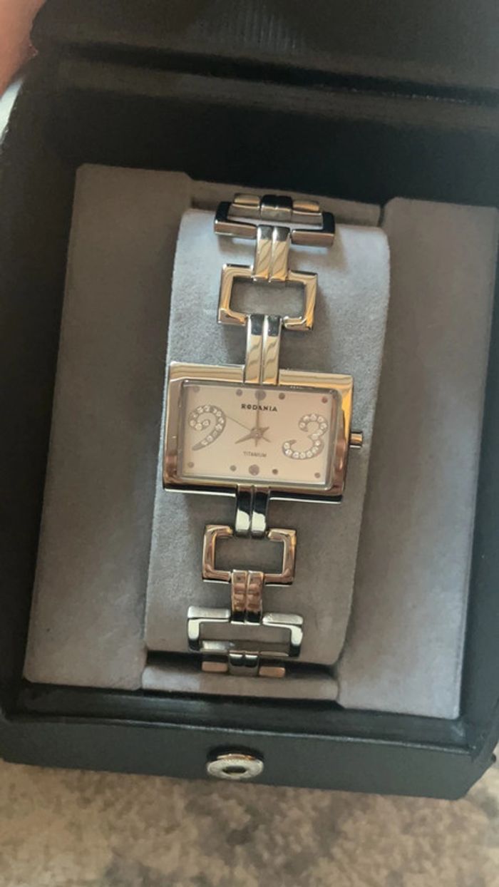 Montre Rodania - photo numéro 3