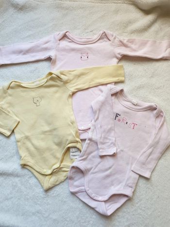 Lot 3 bodies manches longues