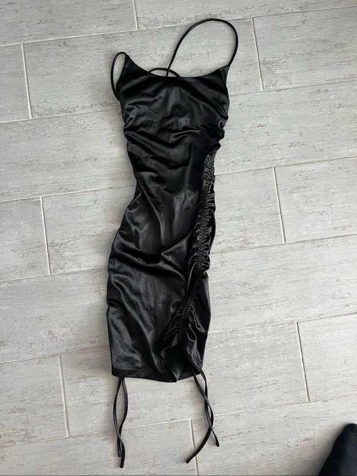 Robe satin