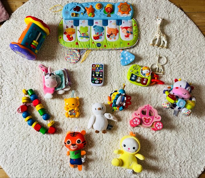 Lot jouets - photo numéro 4