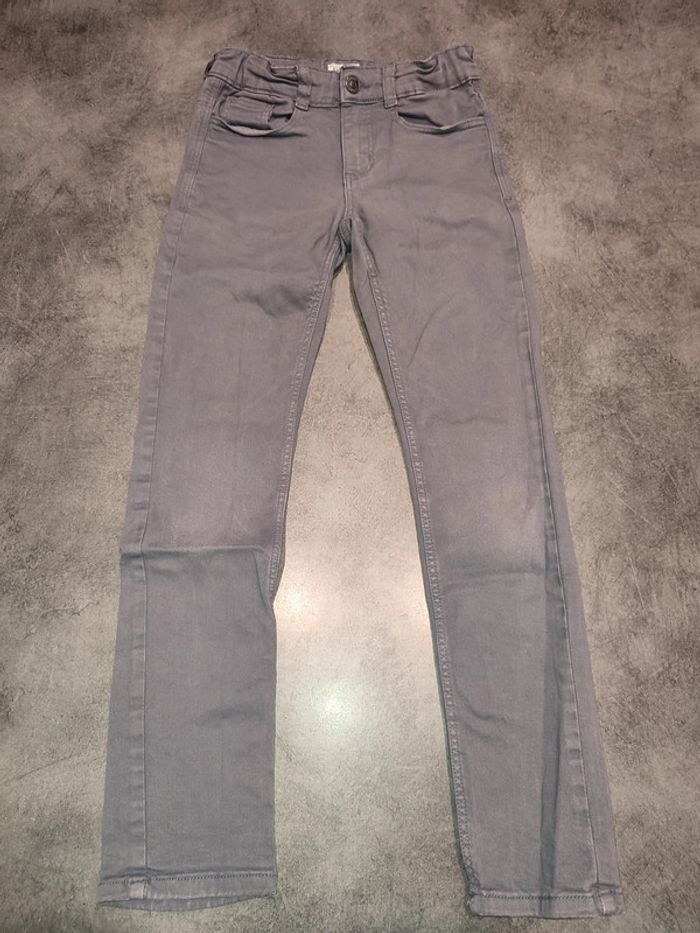 pantalon skinny en jean gris